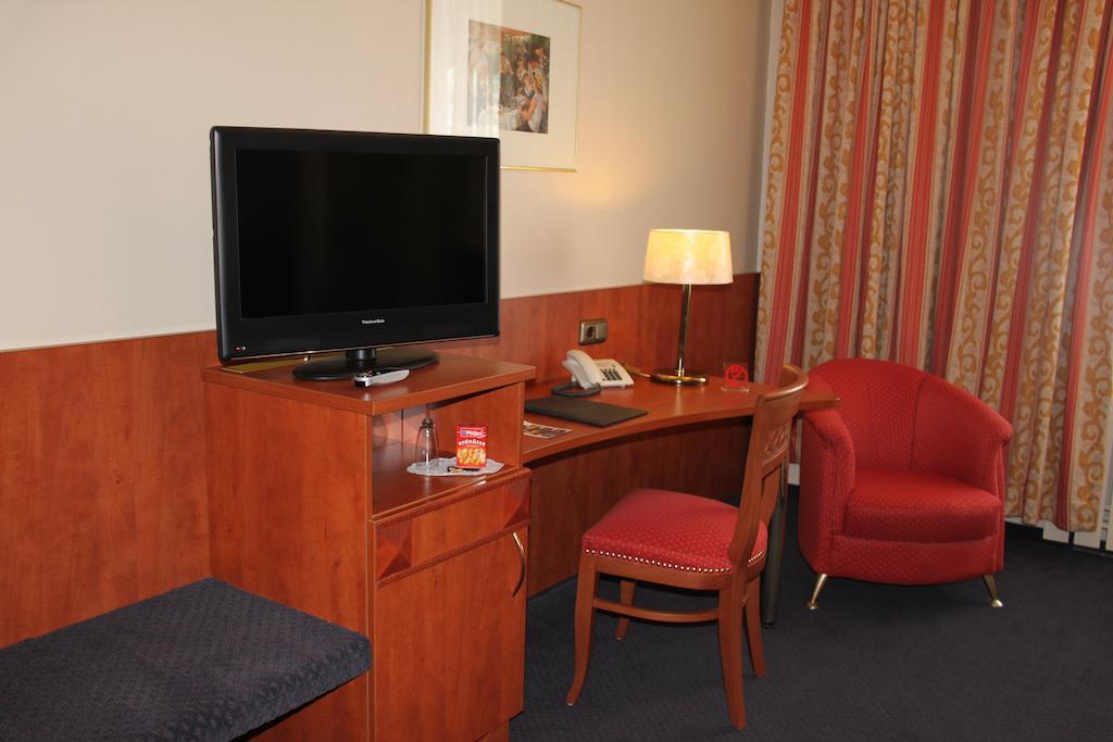 Hotel Rheinischer Hof Erkelenz Quarto foto